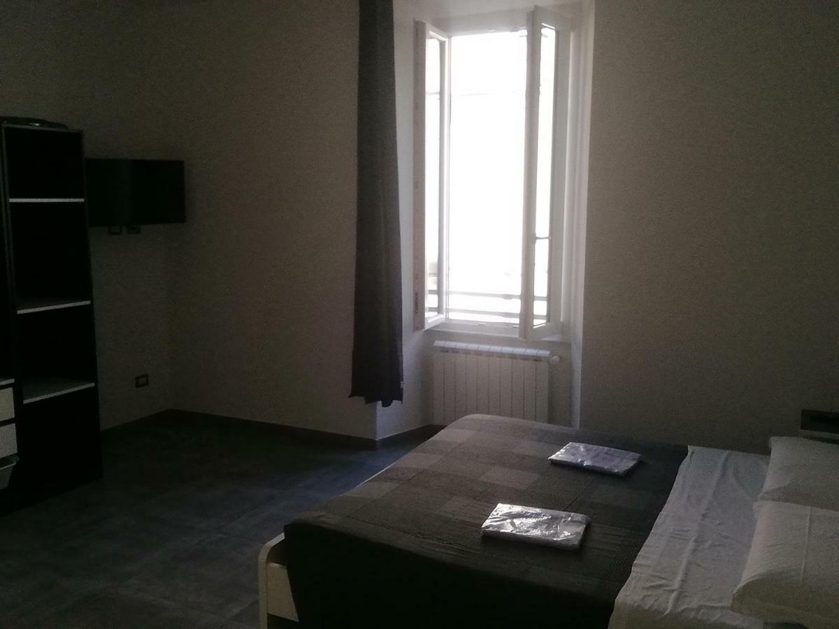 Residenza Ermete Apartment ชิวิตาเวกเกีย ภายนอก รูปภาพ