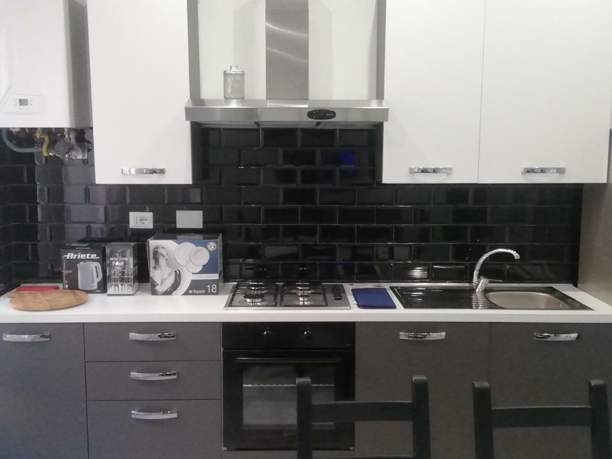 Residenza Ermete Apartment ชิวิตาเวกเกีย ภายนอก รูปภาพ